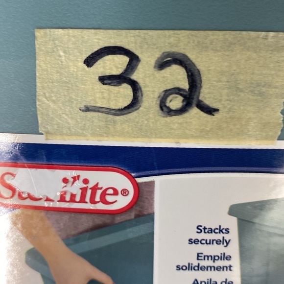 AEO faded red slim fit shorts, 28 - Picture 11 of 11